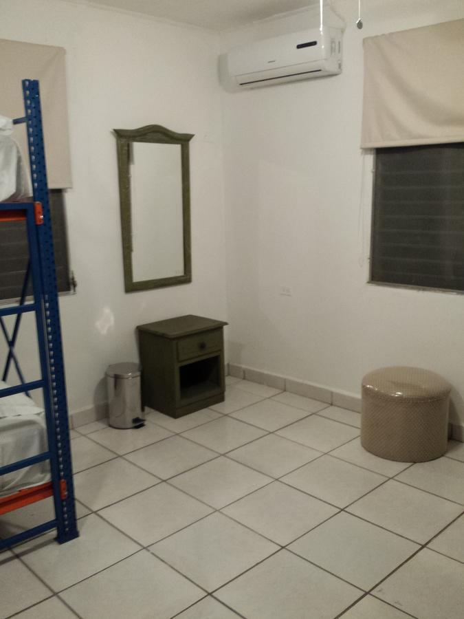סן פדרו סולה Hostal Aqui Me Quedo מראה חיצוני תמונה
